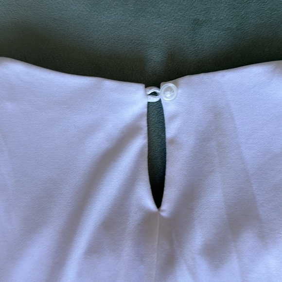 Calvin Klein white work blouse size 4P - Picture 4 of 7